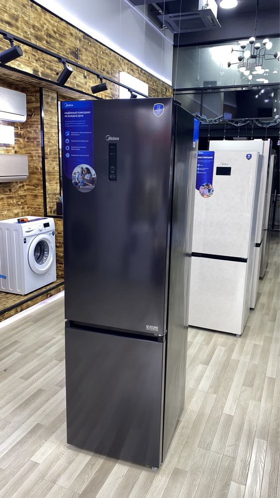 Холодильник Midea модель MDRB521MIE280DM (чёрный) на 360 литров