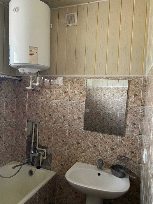 3 xonali xonadon ijaraga beriladi