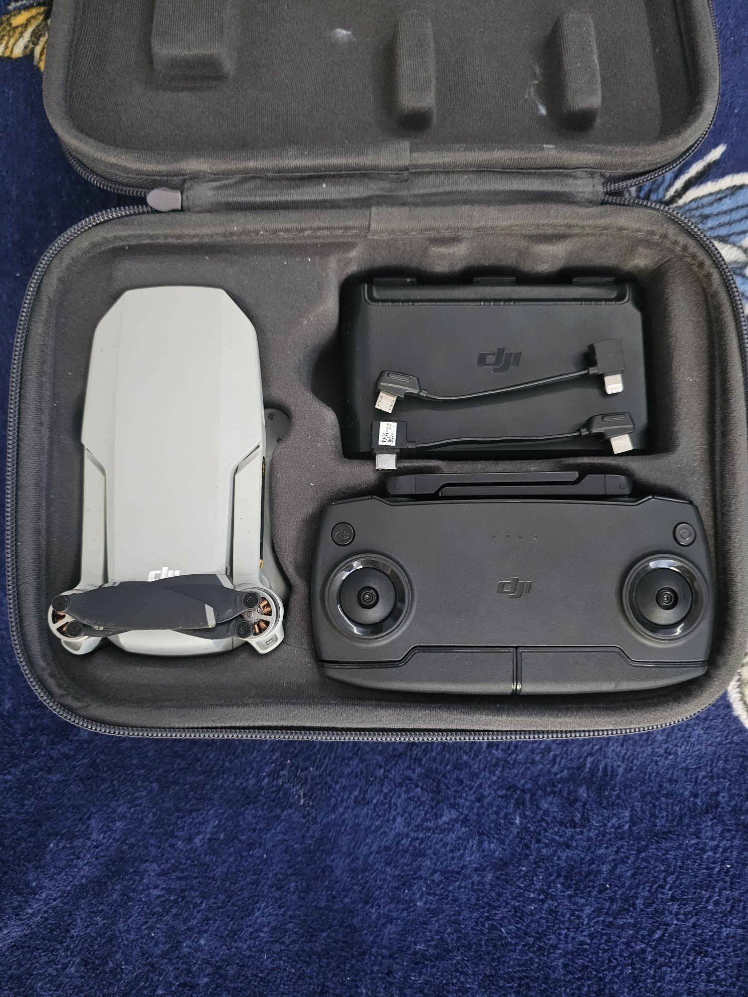 Dronă  DJI   malvic  mini
