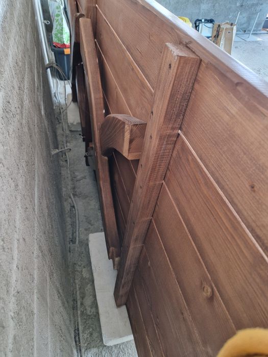 Masa lemn masiv de vanzare