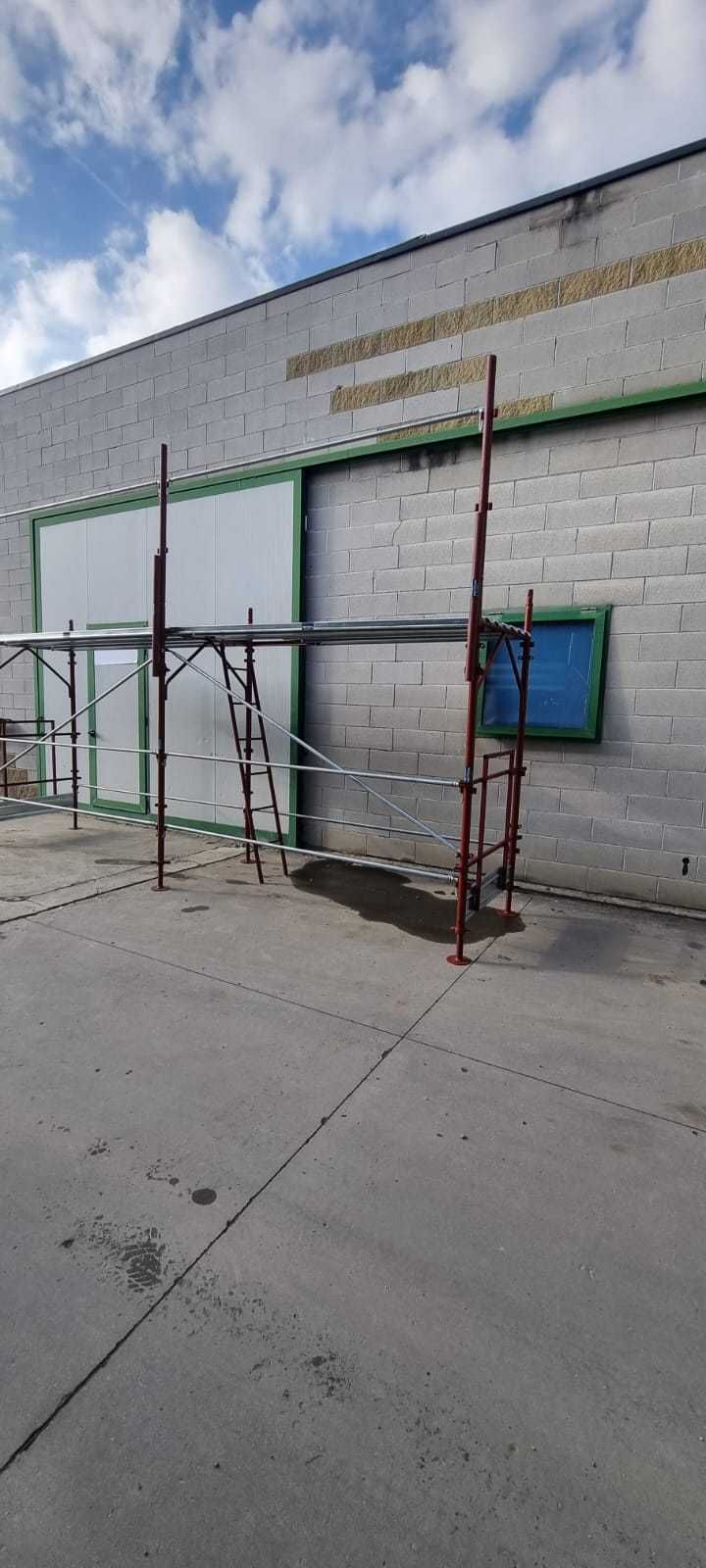 Schele metalice import Italia Schele noi cu pasul de 1,8 m