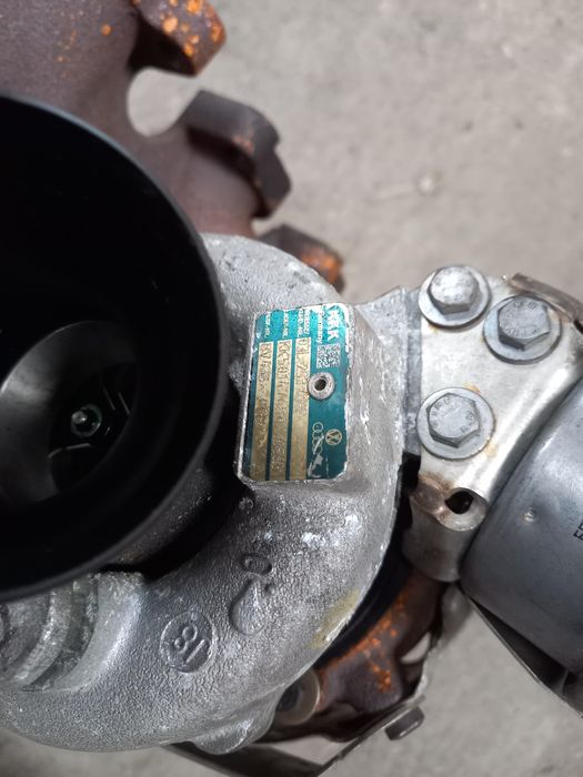 Турбо 2.0 tdi  Volkswagen Audi Seat Skoda / 2 .0 тди 03L253016F