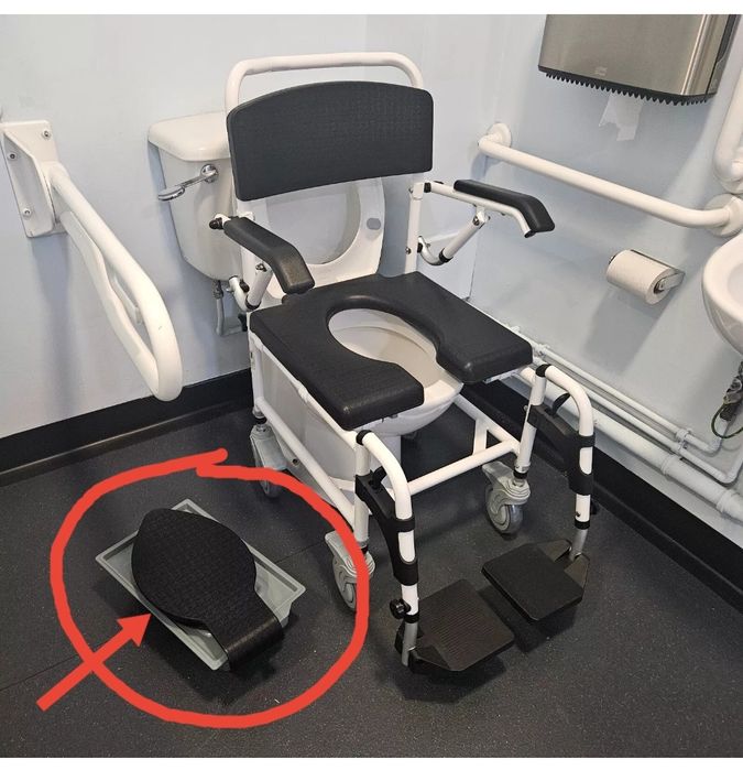 Комбиниран инвалиден стол / количка за трудно подвижни хора