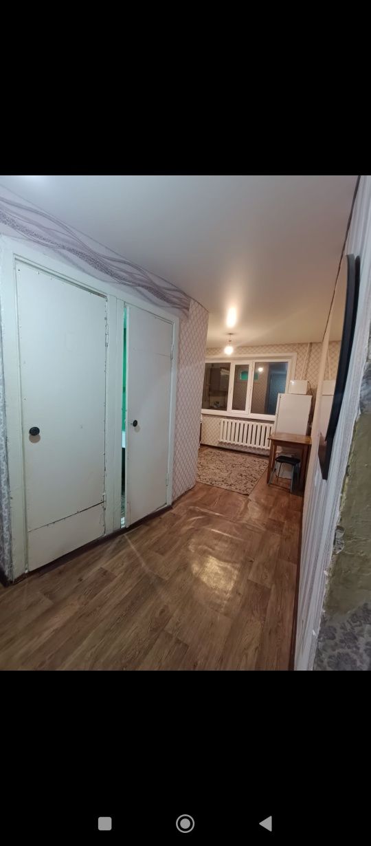 Сдается 1 комнатная квартира на 11а микр