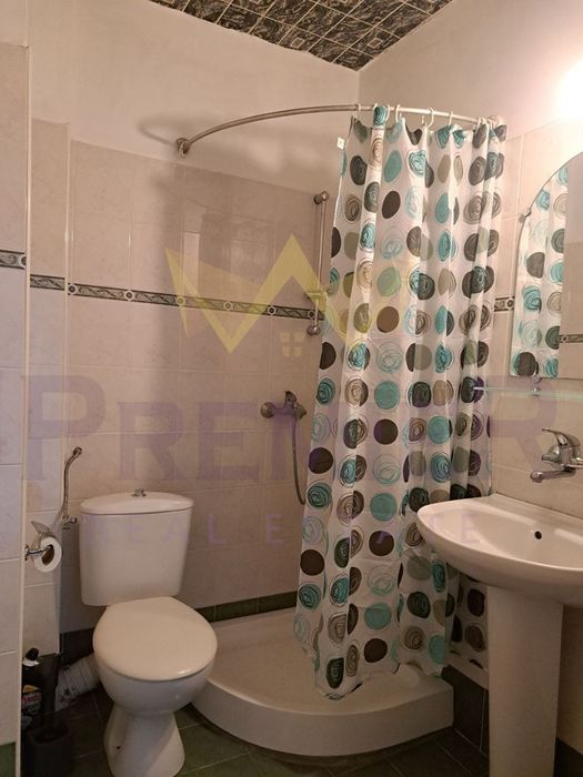 Дава се под наем Двустаен апартамент в Варна, Цветен квартал - 60 кв.м за 408 € - Снимка #4