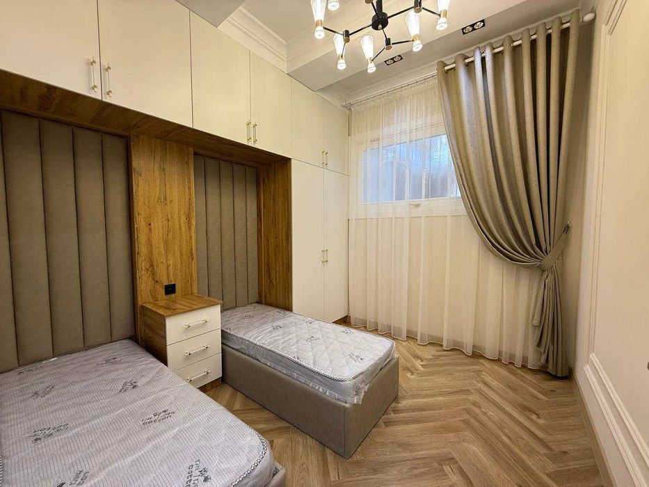 3х комнатная квартира на 2 этаже 60кв/м , в Самарканде