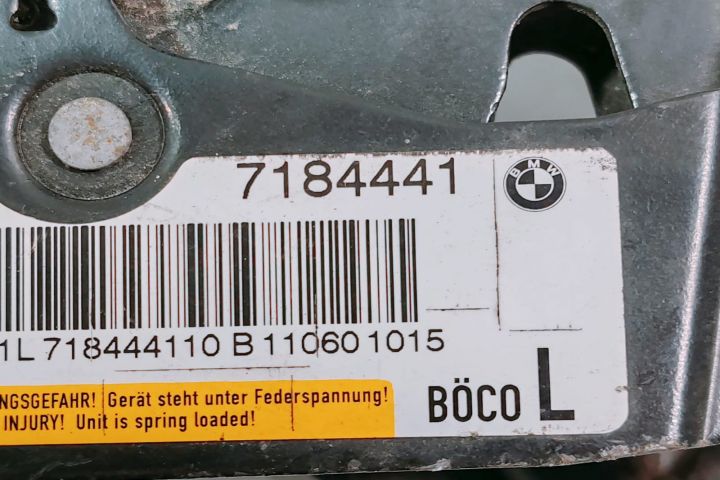 Broasca capota stanga 7184441 BMW Seria 5 F10