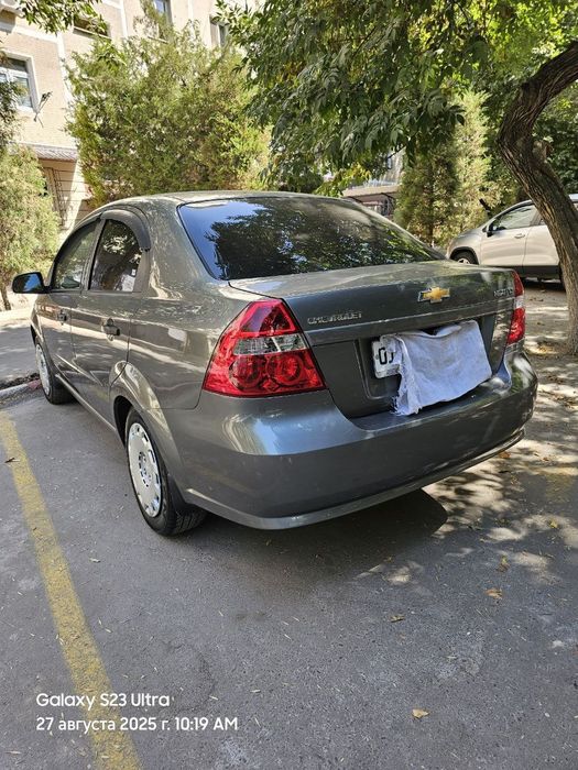 Nexsi 3 свет мокрый асфальт