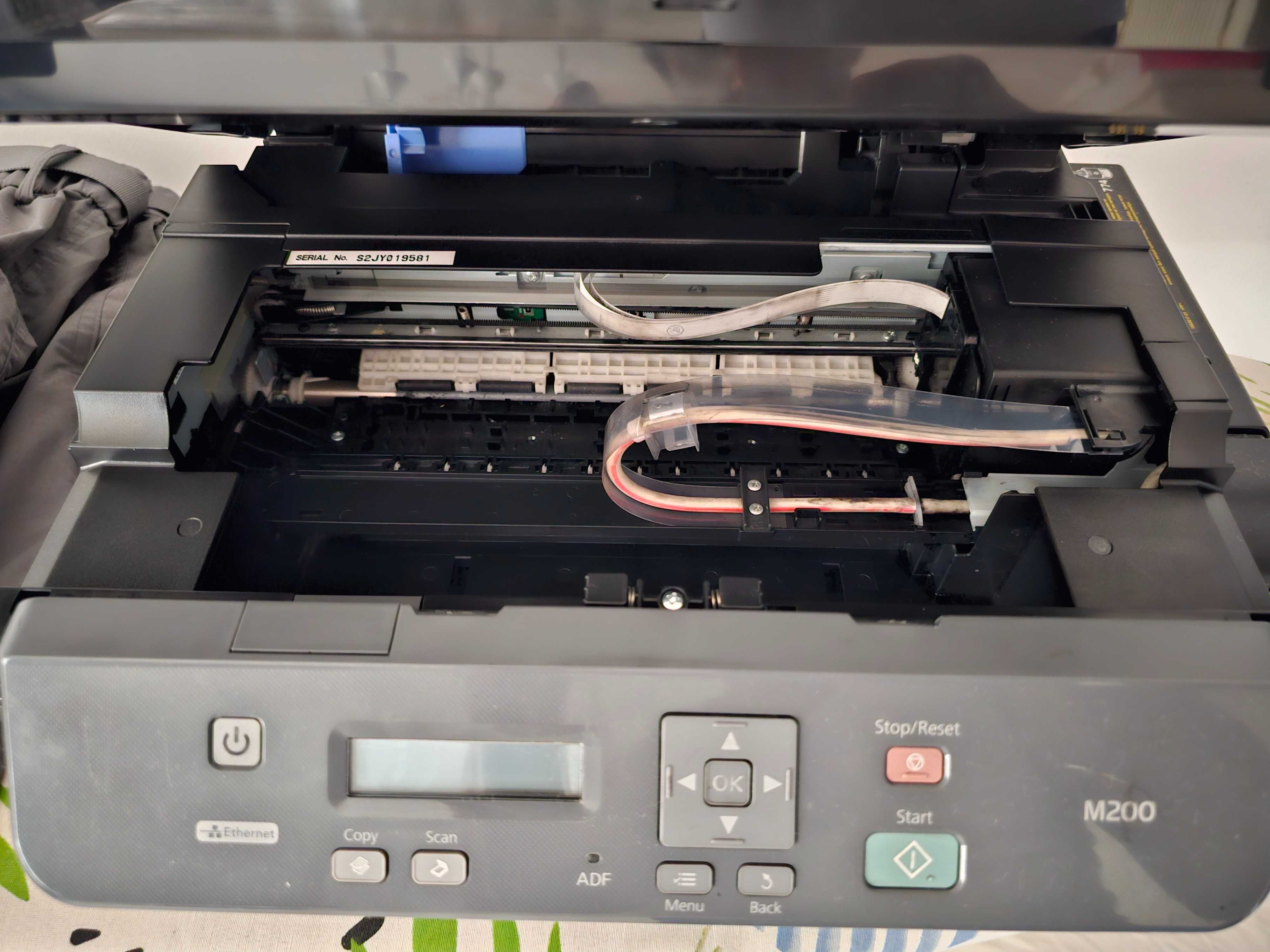 Epson M 200 Oqqora Skarasnoy Printer Skaner Kseryakopya Tiniq ishlidi