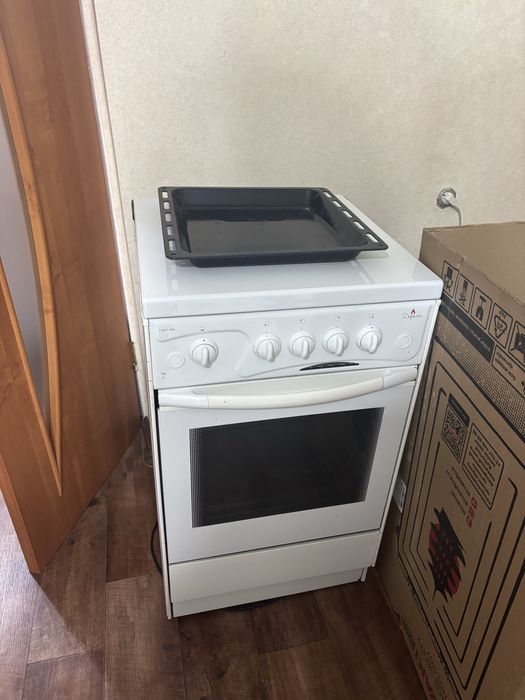 Продам газплиту