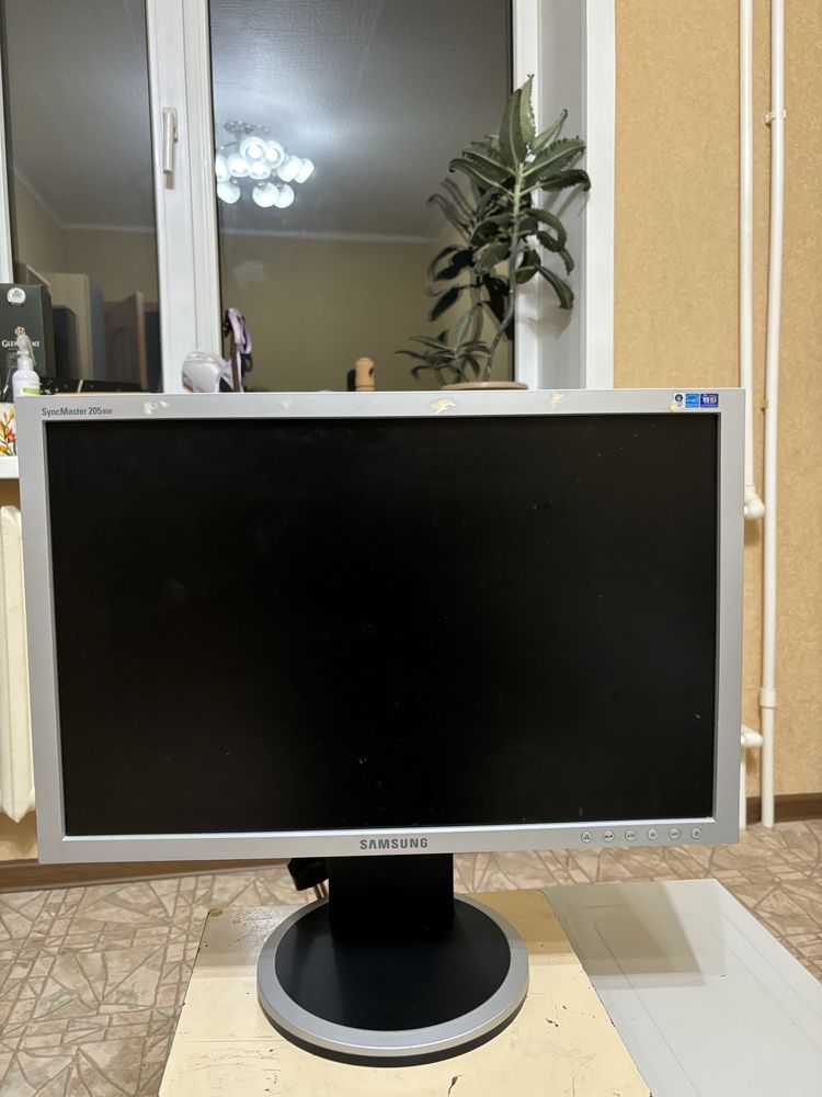 Монитор рабочий