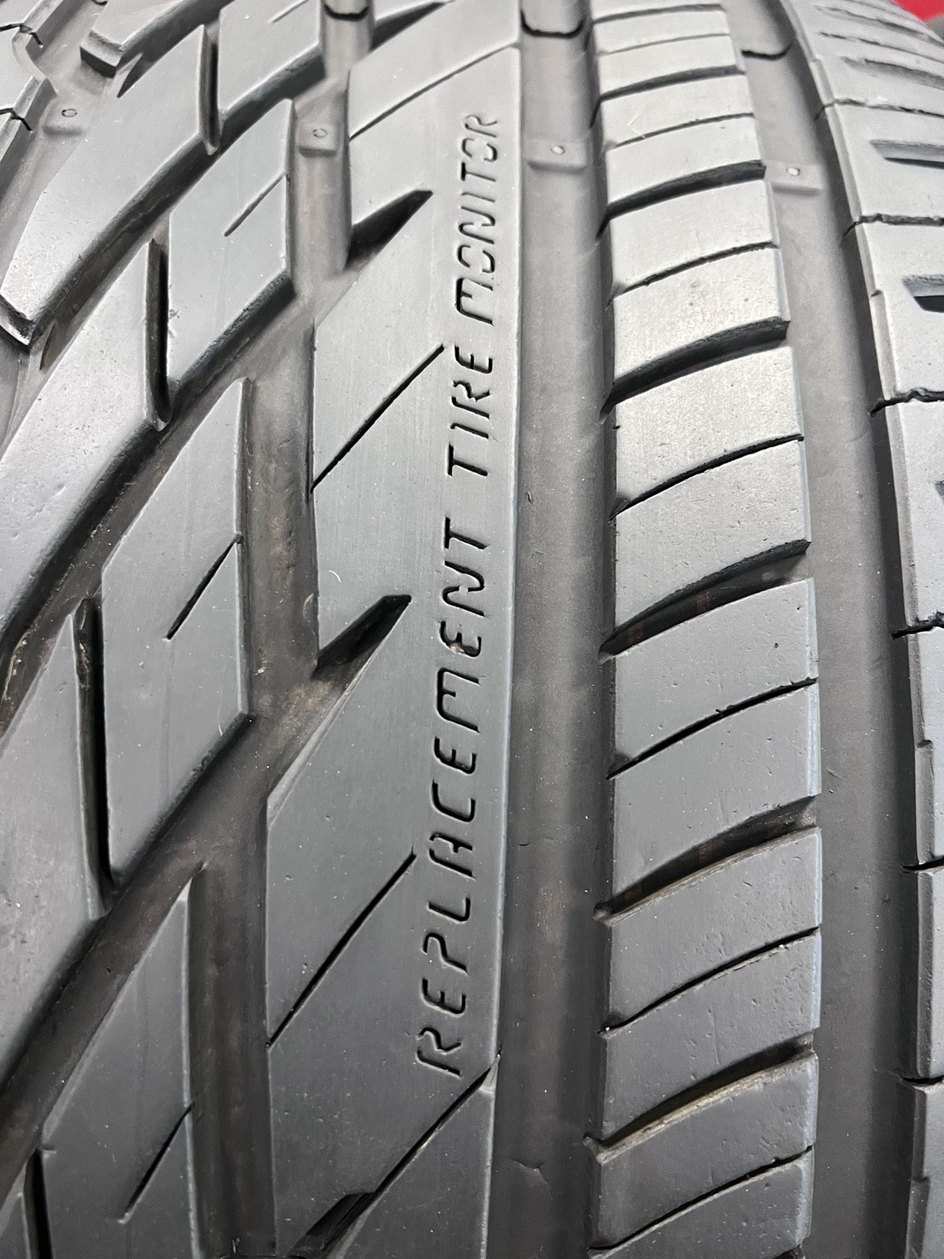 1бр. лятна гума 275/40 R20 XL General