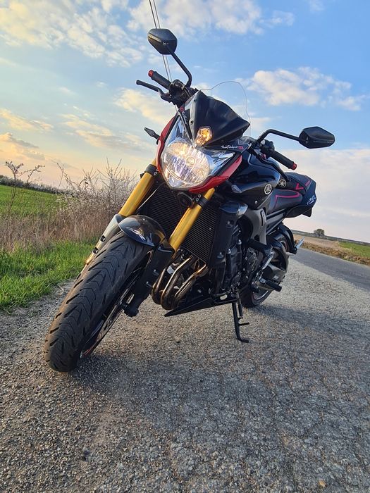 Yamaha fz8 naked