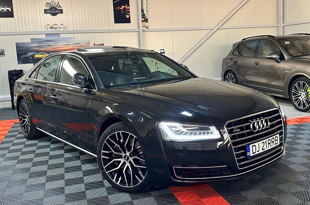 Audi A8 AUDI A8 3.0 TDI QUATTRO Unic Proprietar
