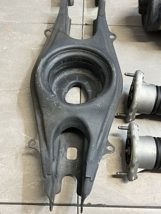 Airmatic въздушно за мерцедес w212 възглавници компресор разпределител