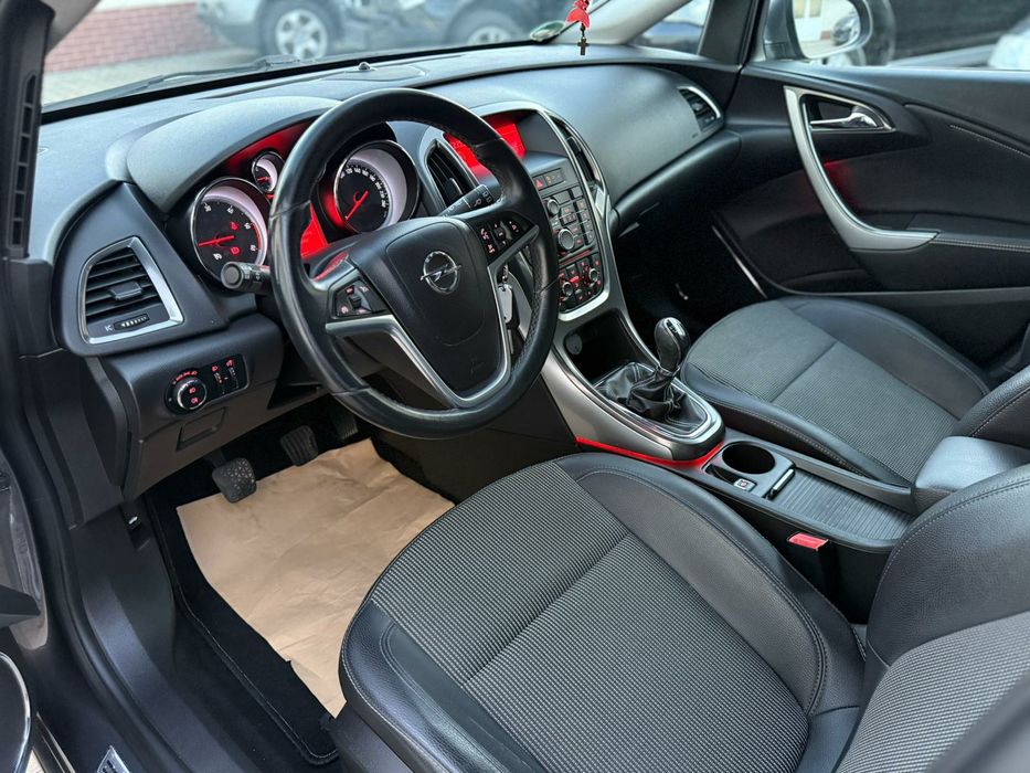 Opel Astra J 1.7 diesel euro 5 12 luni Garantie