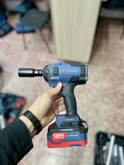 В наличии Гайковерт, гайковерты