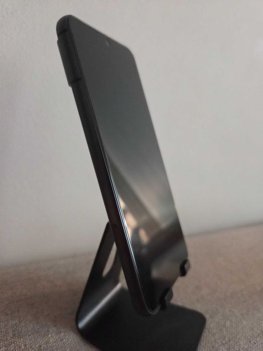 Pixel 8 negru, 128GB, Android 16