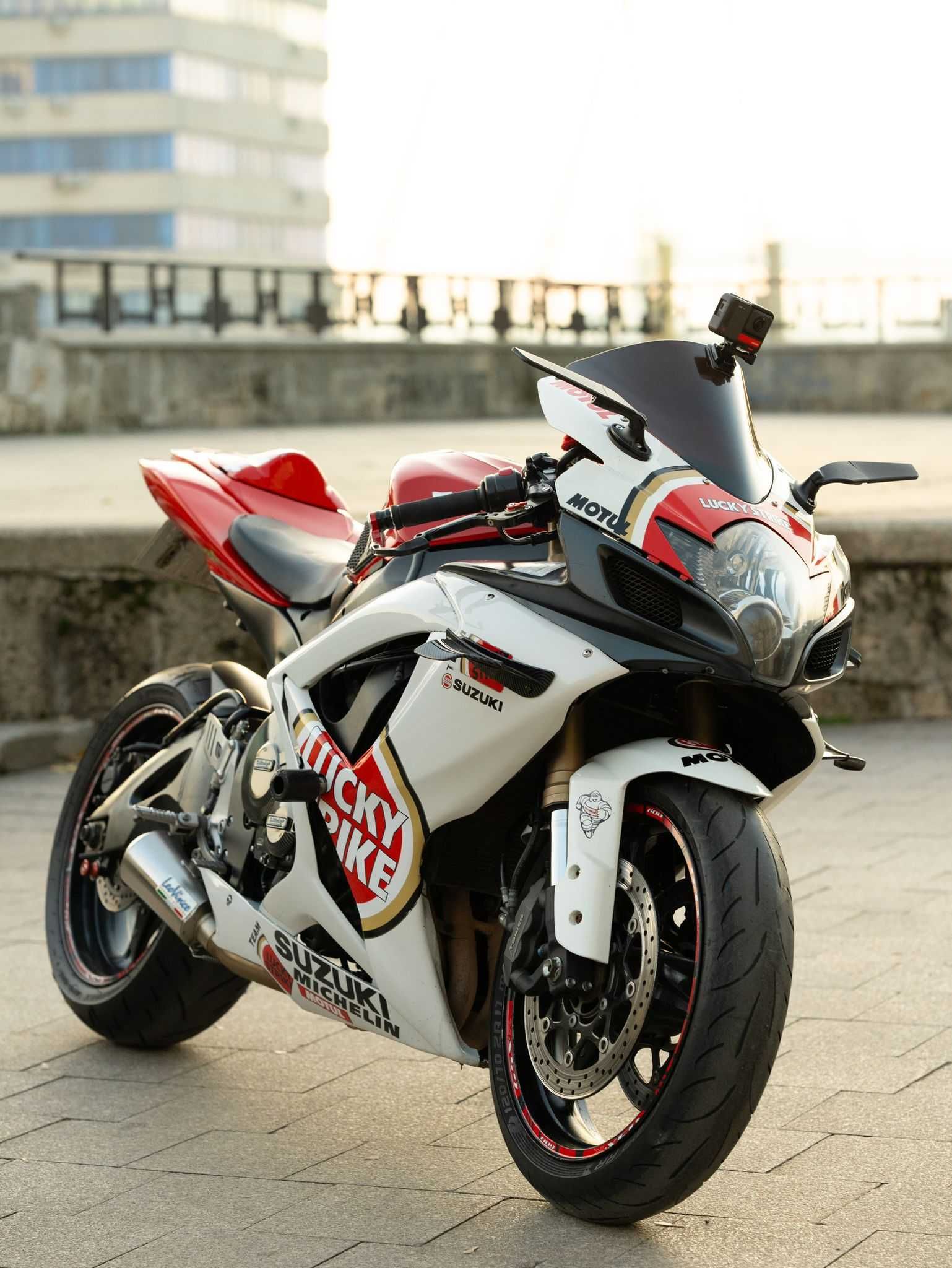 Vand Suzuki GSXR 600 K7