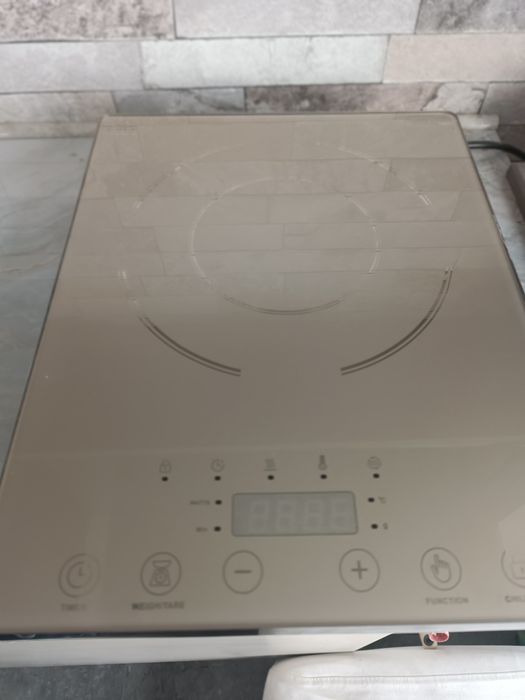 Plita cu inducție tough control