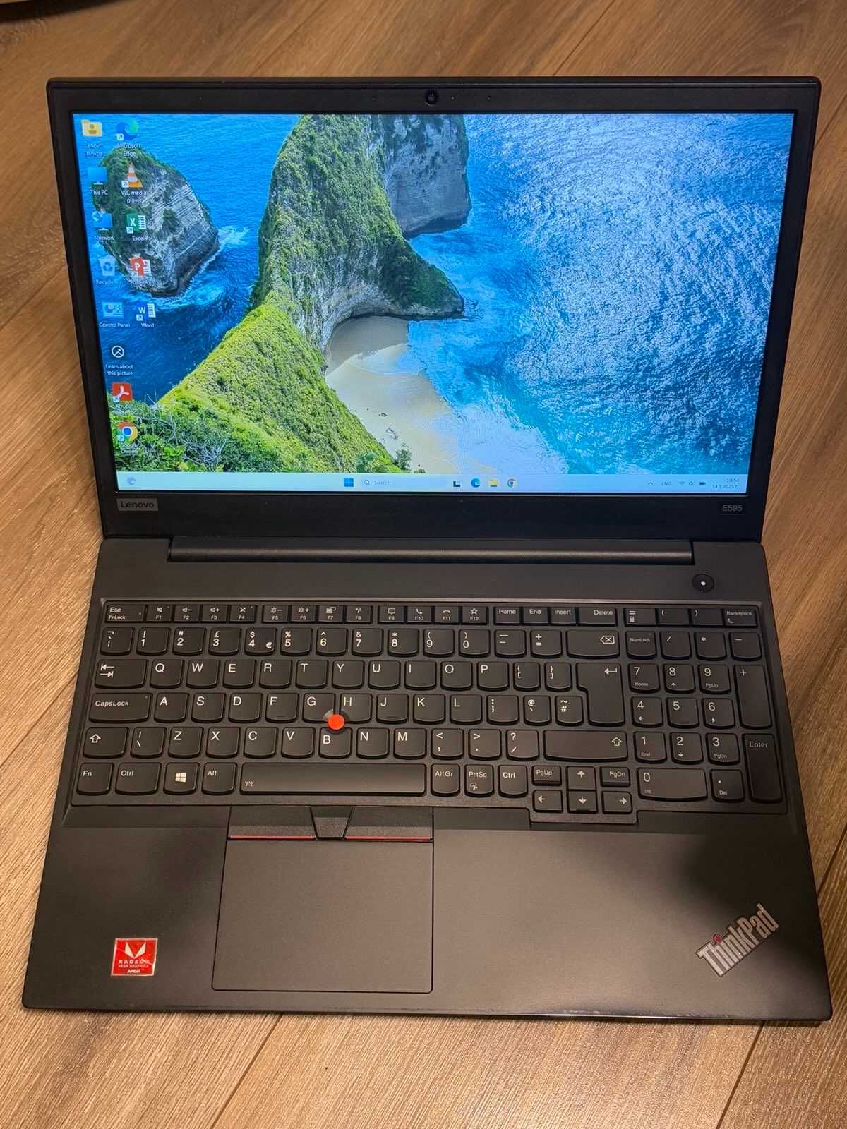 Lenovo Thinkpad Edge E595 Ryzen 5 3 gen/16RAM/256GB SSD/AMD Vega 8