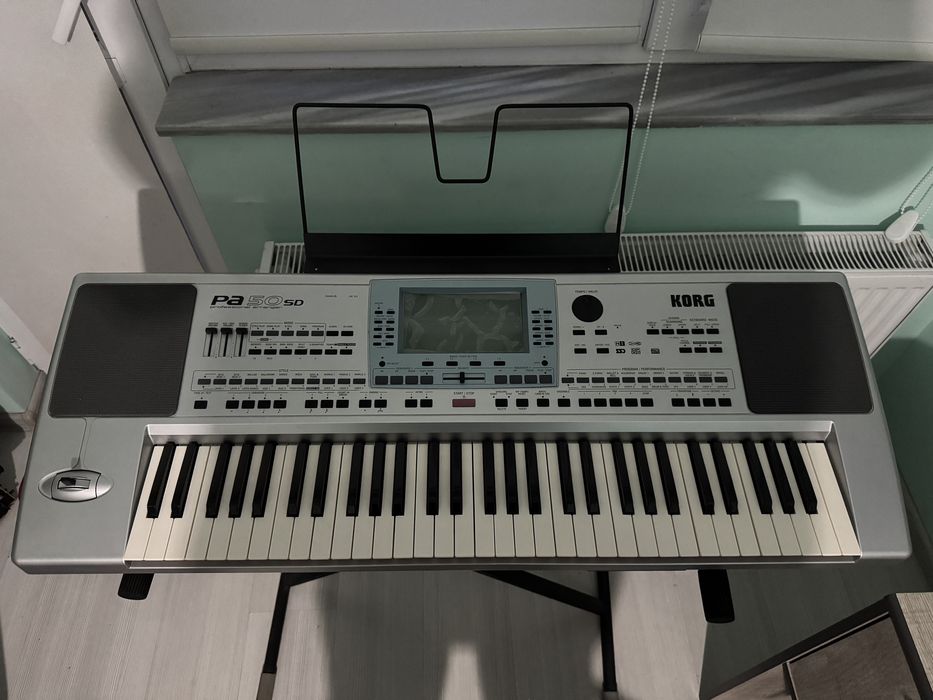 Синтезатор KORG 50SD