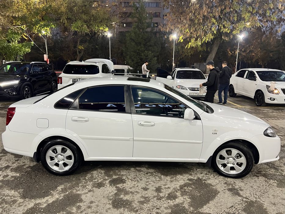 Gentra sotiladi 2019 yil 83800 km