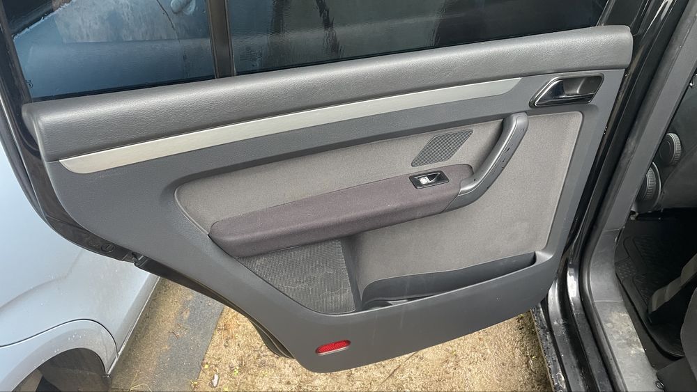 Кора врата VW Touran кори за врати