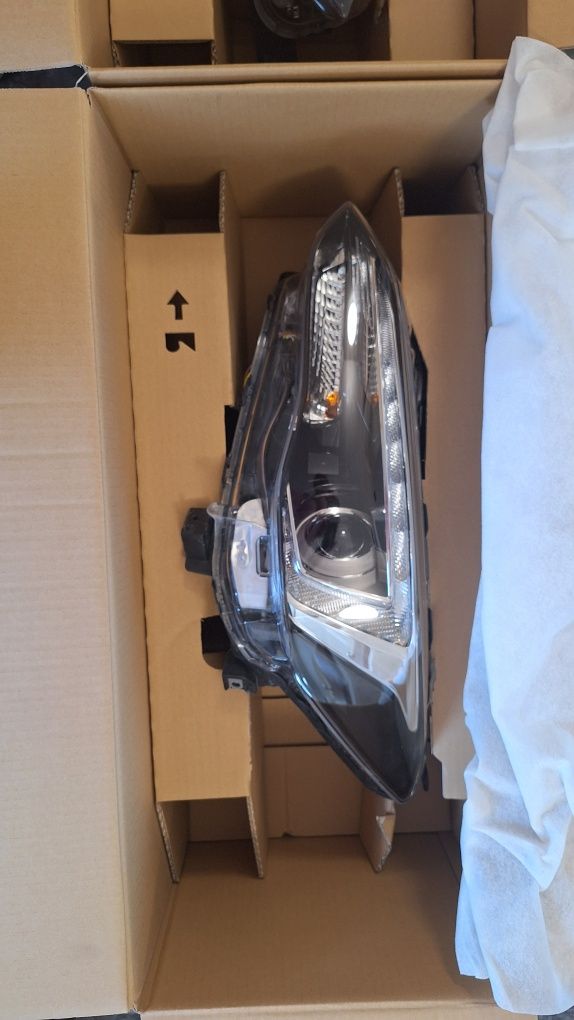 Фарове SUBARU XV 2021 LED 84002FL290
84002FL280