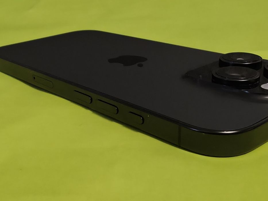 256GB iPhone 16 Pro Yettel Гаранция 2026г. Black | Черен