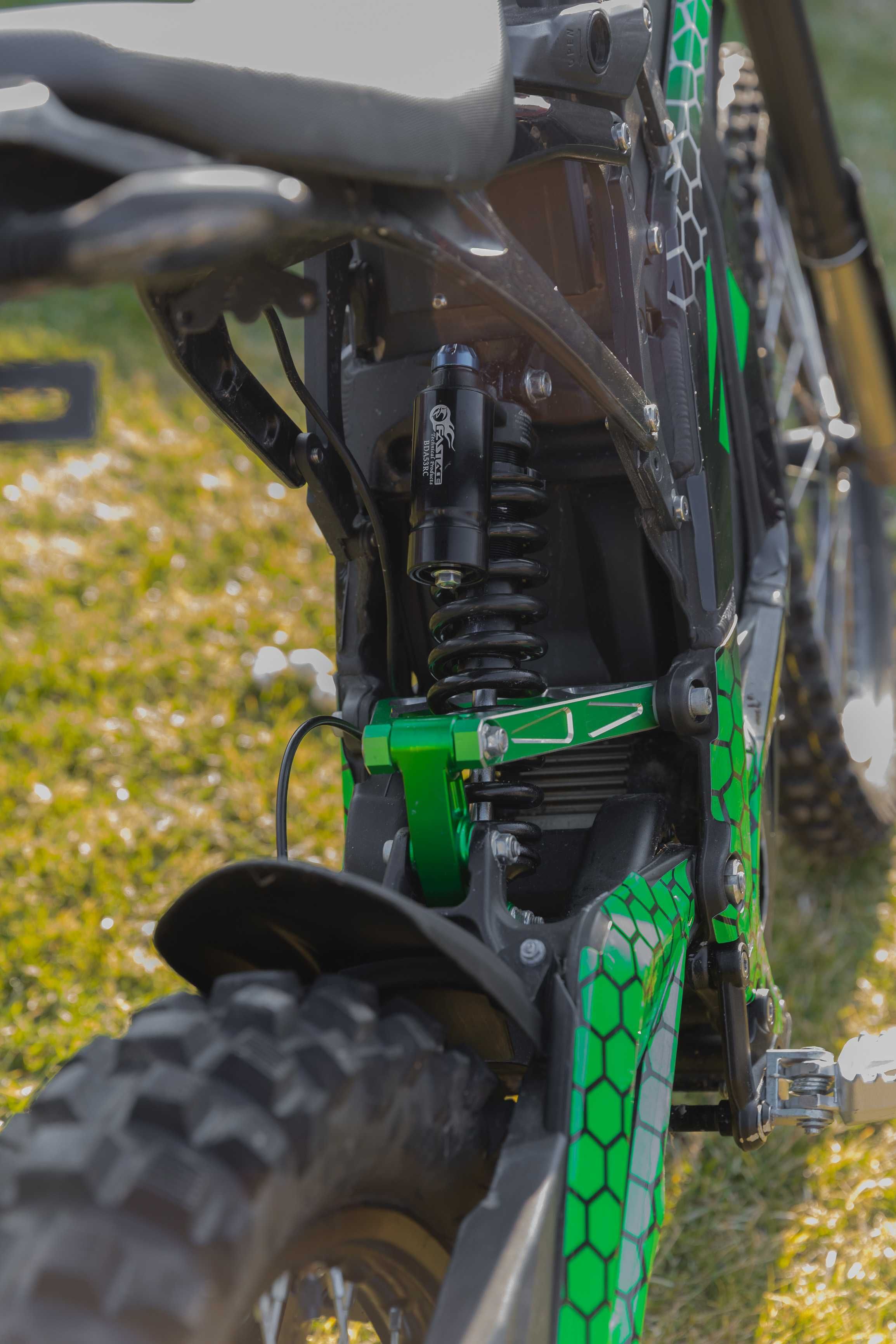 Sur Ron LBX Street Legal Сър-Рон 12kw - 15kw, 60V - 70Ah батерия