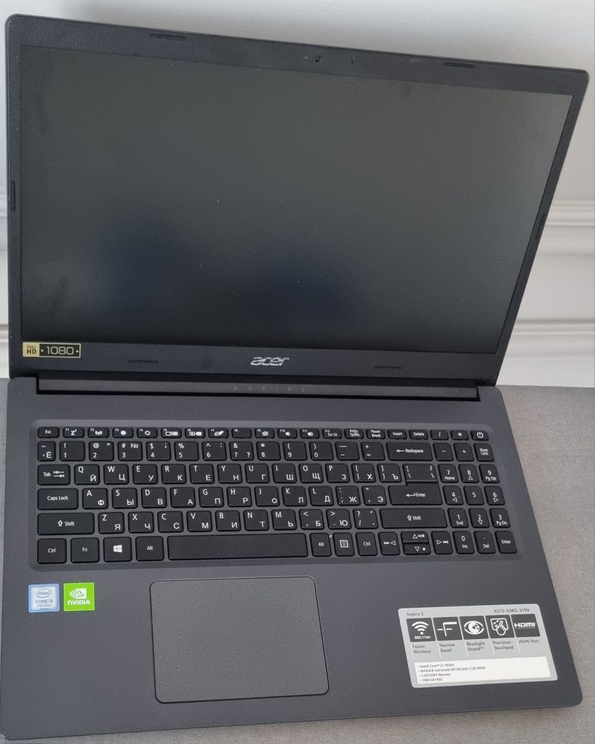 Продается ноутбук Acer б.у. в отличном состоянии.