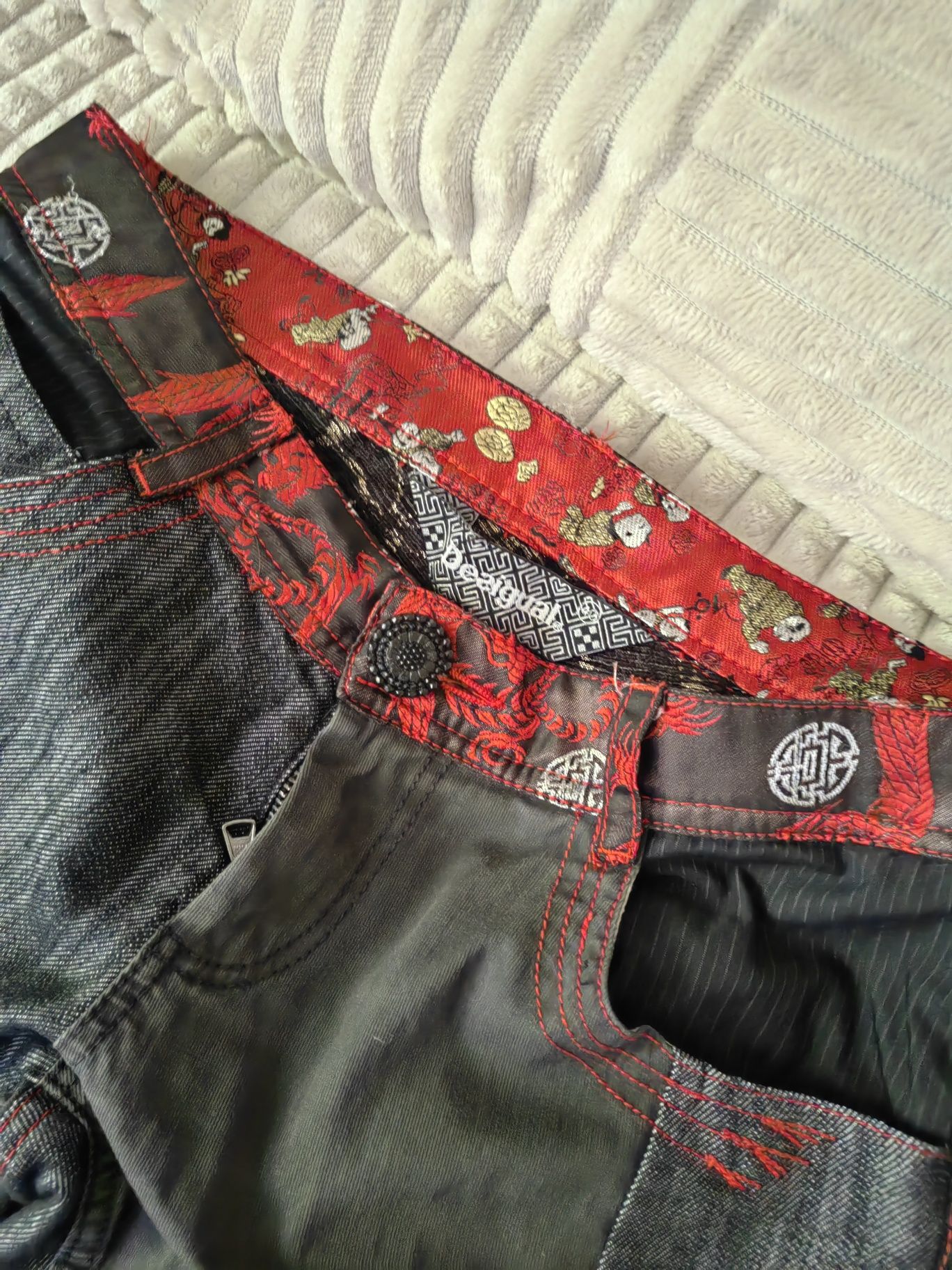 Оригинални дънки и панталони Desigual