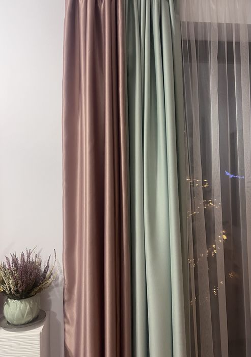 Draperie verde menta