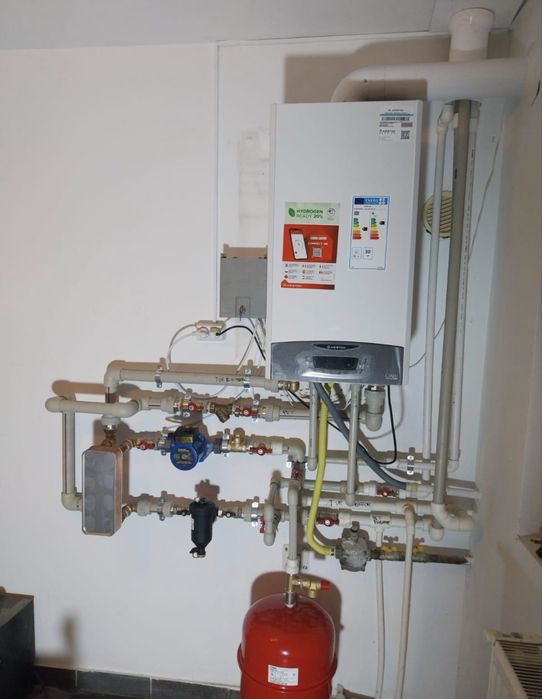 Instalator instalatii sanitare termice spalare curatare chimica