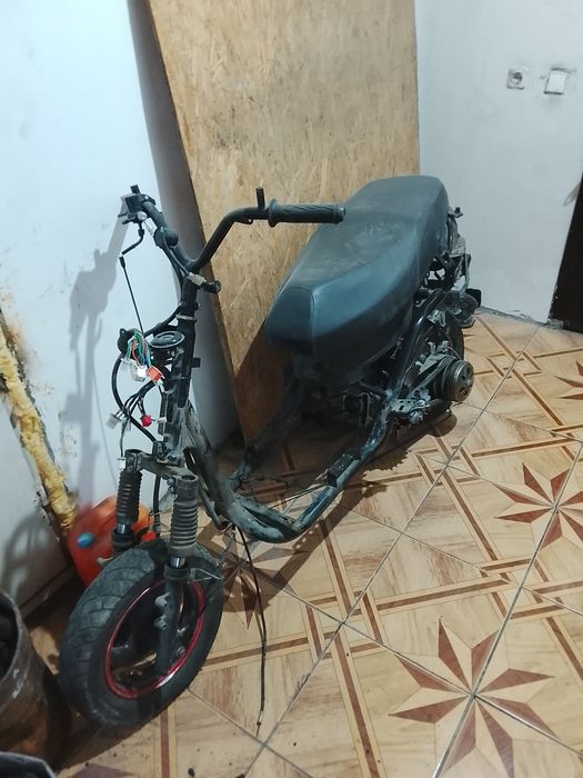 Продам срочно скутер 165 куб