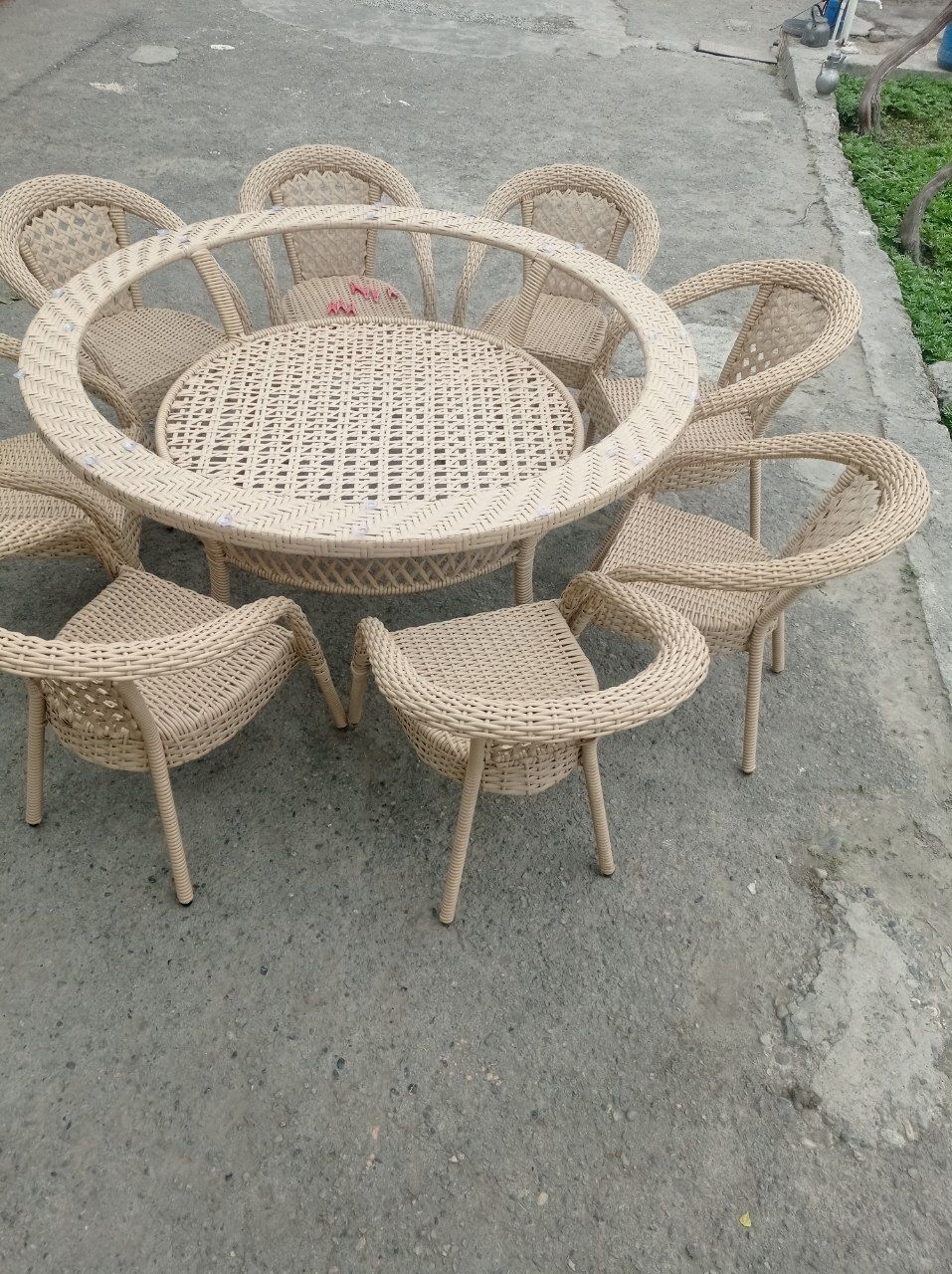Stol stul sehiga ustalar kerak