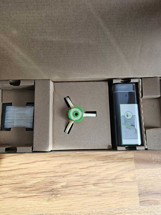 Roomba I7 малко използвана