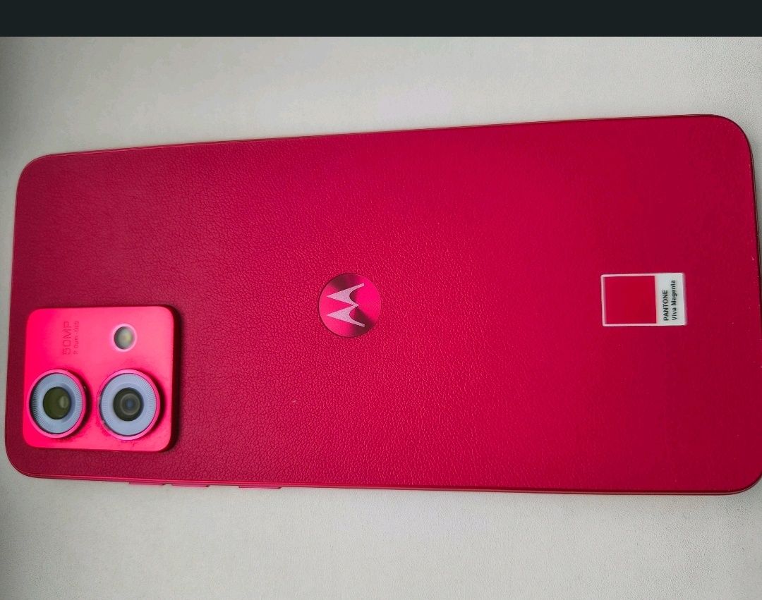 Vând telefon moto g84 5G