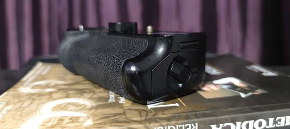 Grip Panasonic GH5 ca nou