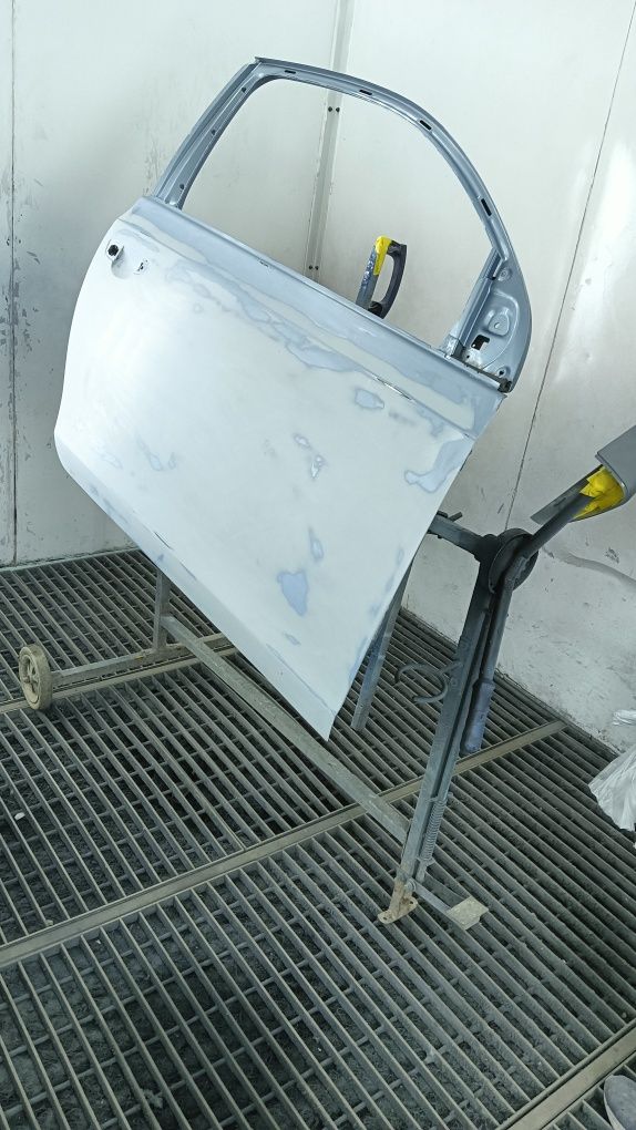Vopsitorie auto tinichigerie 80e