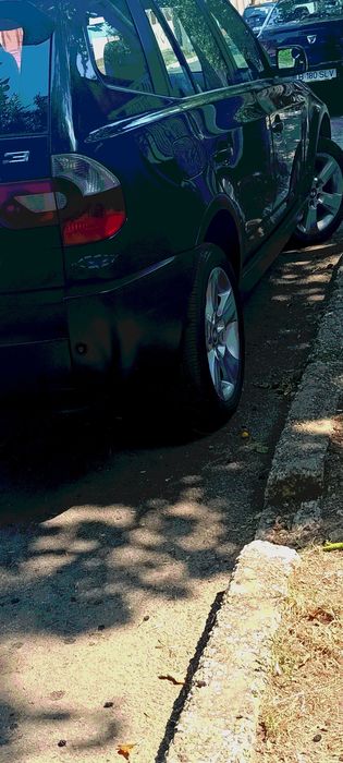 De vînzare BMWx3 e83, 3,0D 2006 4x4 negociabil (kw) 160 accept și schi
