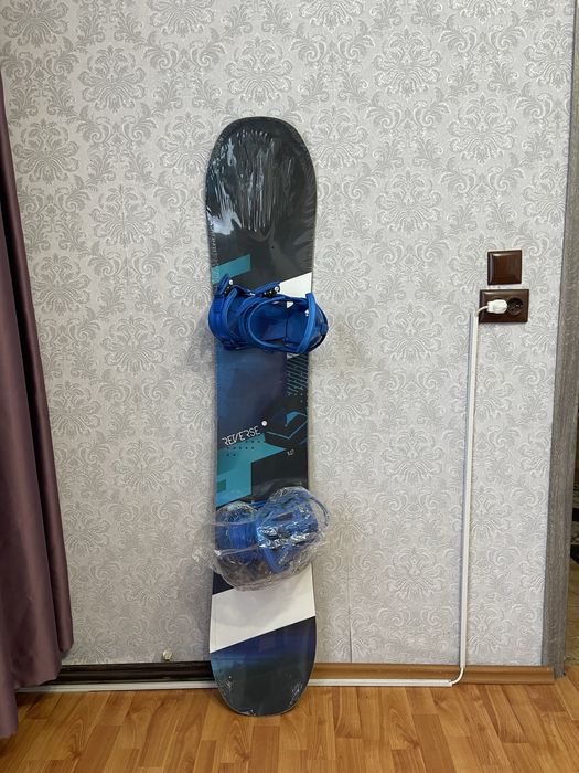 Placa snowboard 147  cm trans cu legaturi