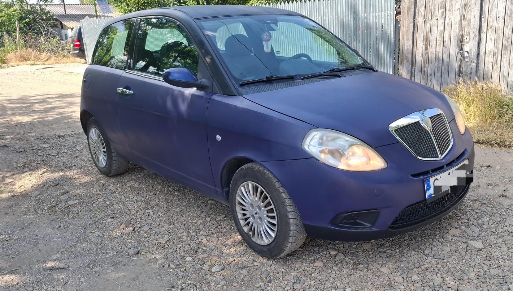 Vănd Lancia Ypsilon