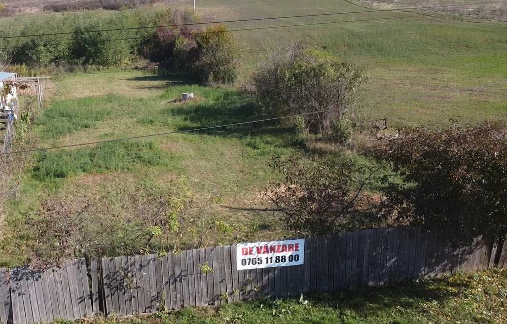 Teren lot de casă sau pentru hală in Gâdinți!