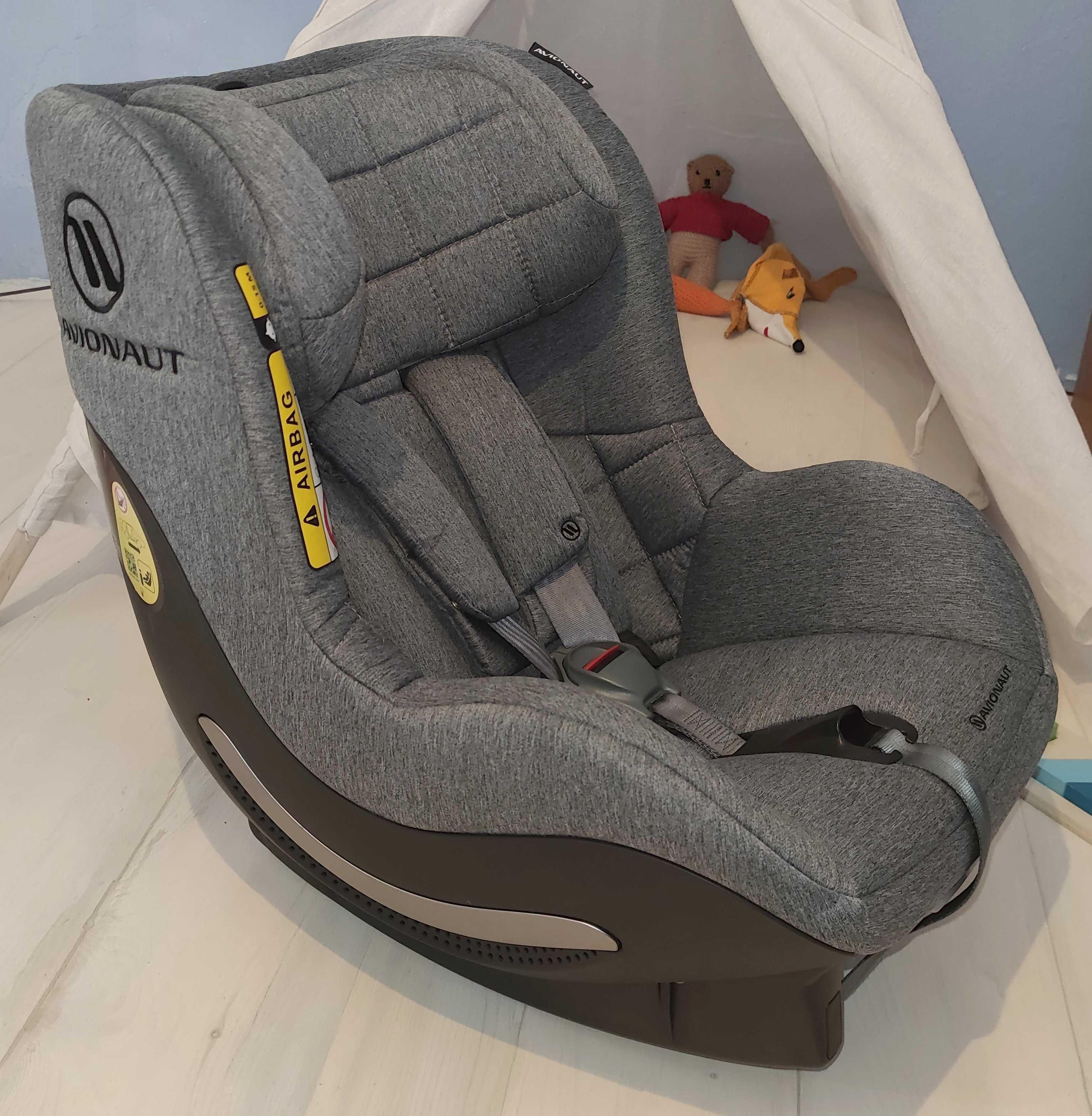Бебешко столче за кола Avionaut Aerofix RWF 2.0 0-17.5kg + IQ база