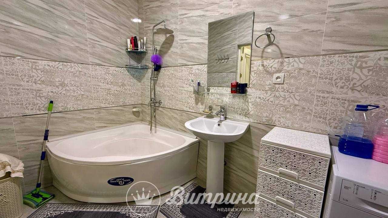 Продаётся шикарная 4 комнатная квартира в Жилом Комплексе Dream House