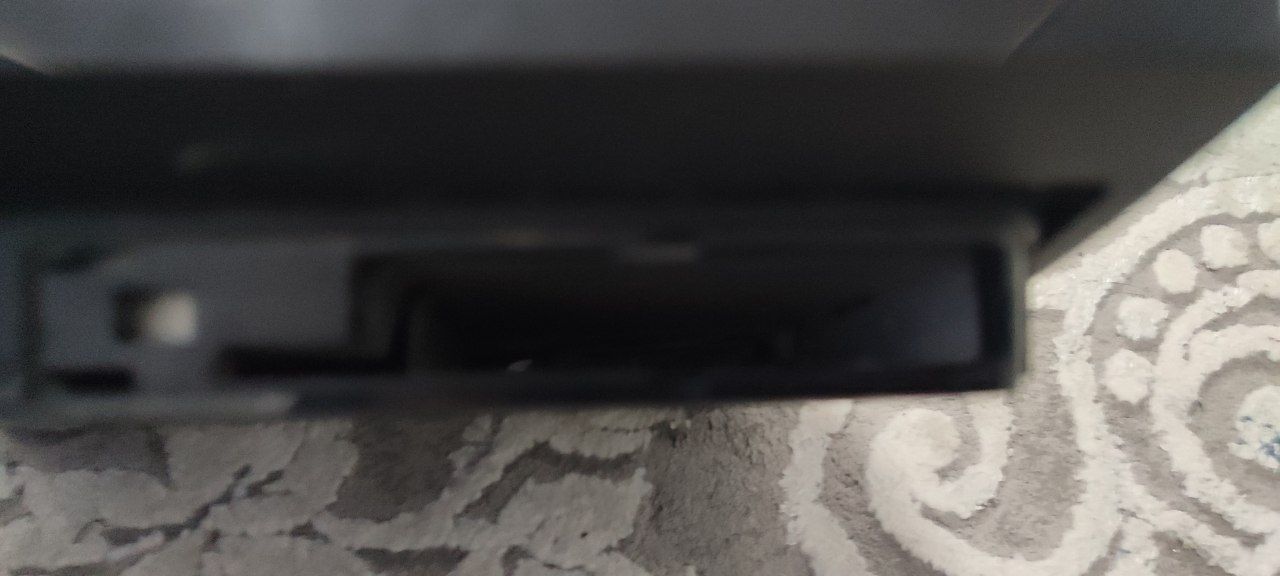 Playstation sotiladi srocni