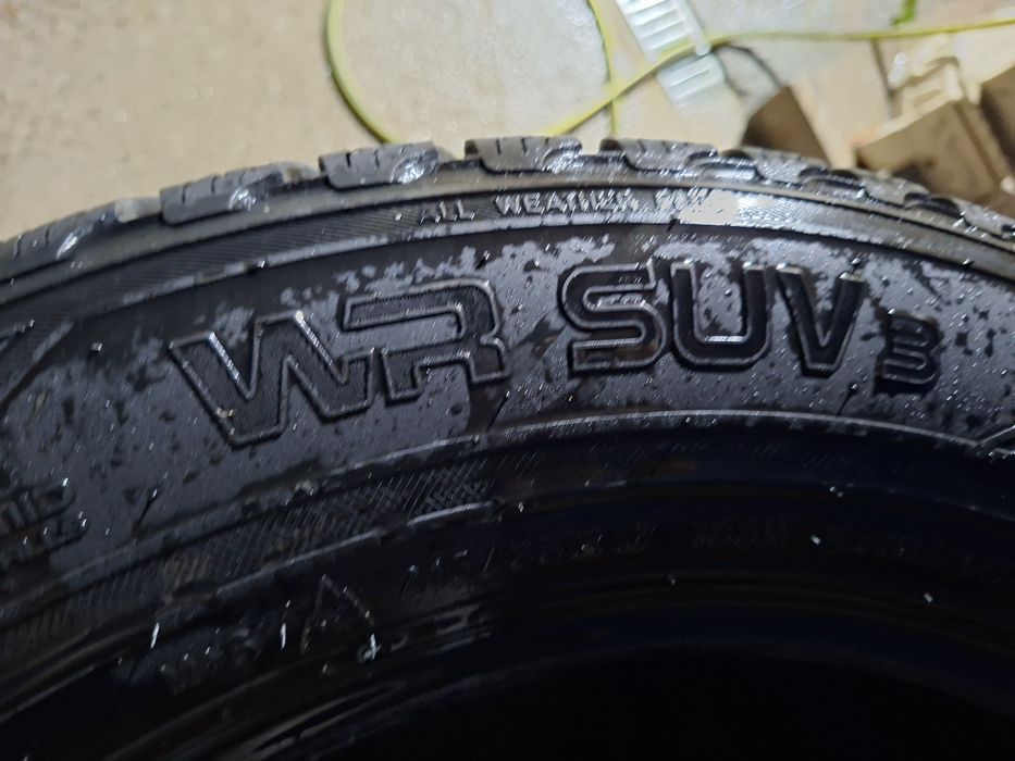 4 Anvelope 215 65 17  ALL SEAZON    Nokian WR SUV 3