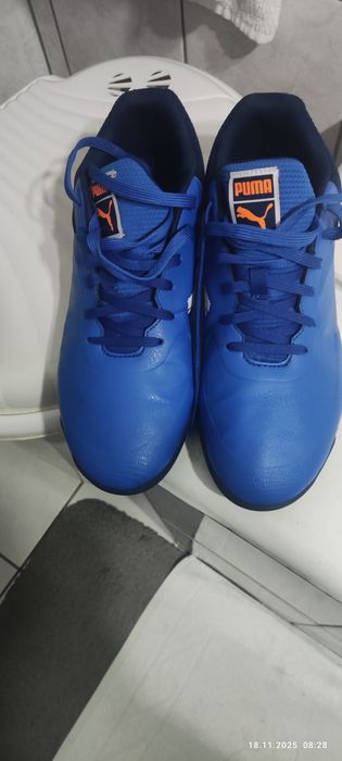 adidași fotbal sintetic